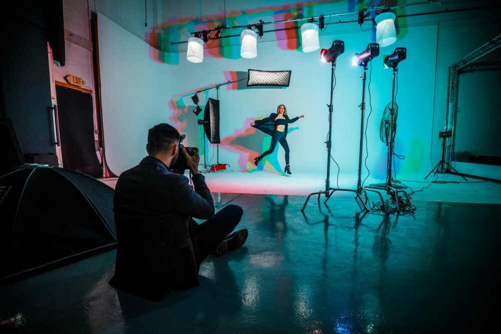 behind the scenes, colored shadow shooting