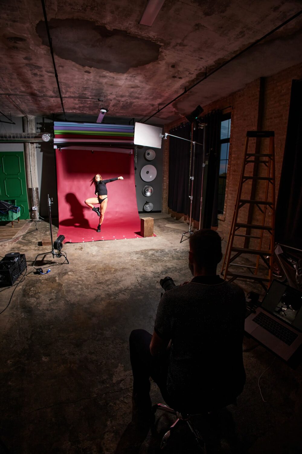In John Gress's studio with model Coleen posing